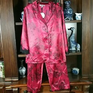 Morgan Taylor| Satin| PJ Set